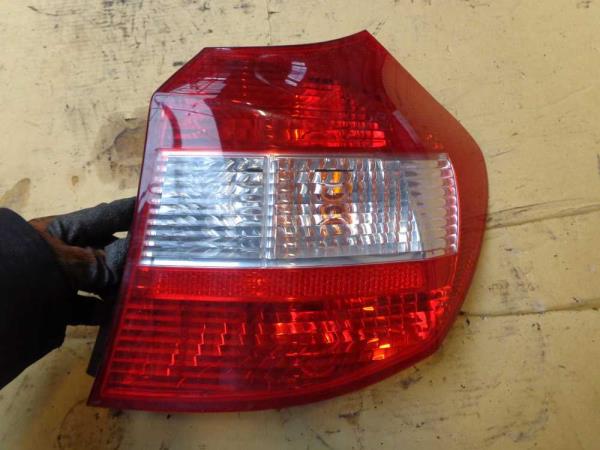 FEU ARRIERE DROIT BMW SERIE 1 - Vue 1